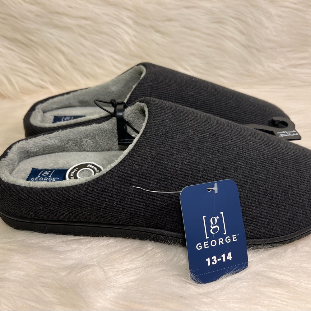 MENS George Slippers, Size 13-14